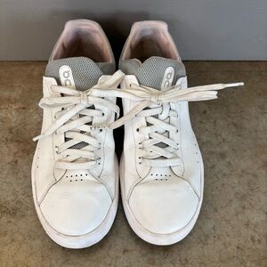 On Cloud The Roger White Leather Shoes Size 9.5